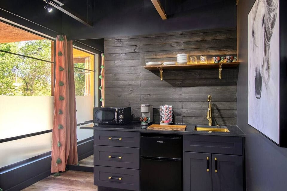 Kitchenette
