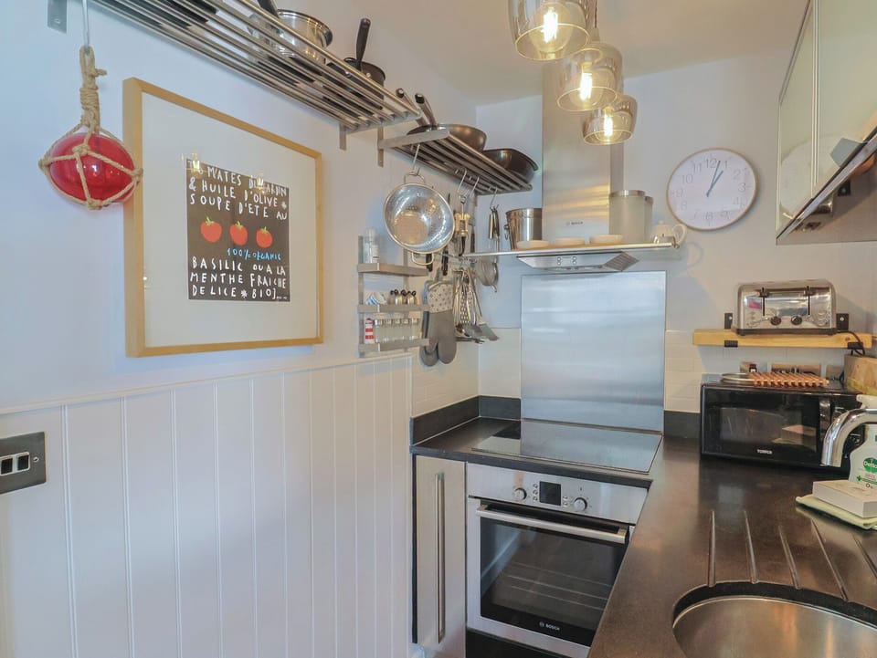 Cottage | Interior
