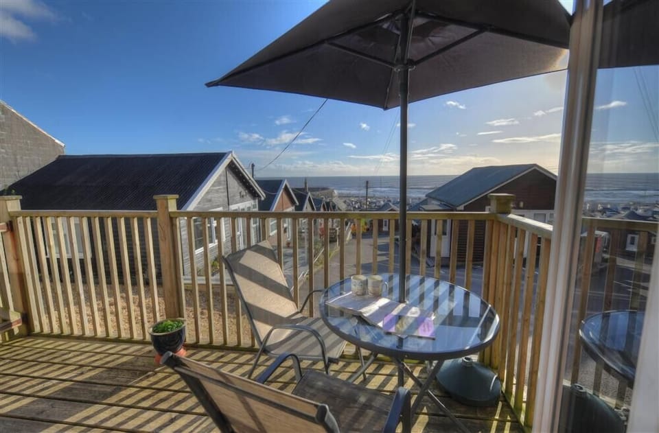 Cottage | Balcony