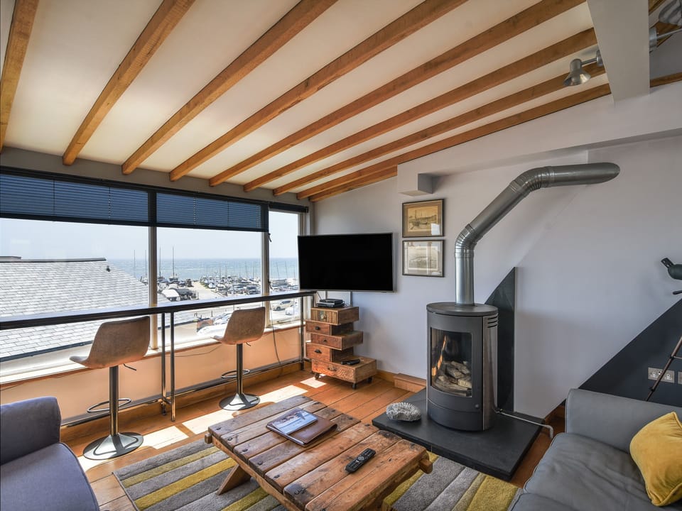 Cottage | Living area | DVD player