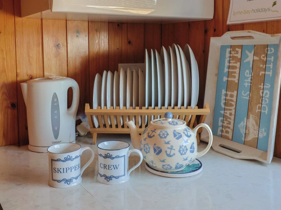 Cottage | Coffee and/or coffee maker