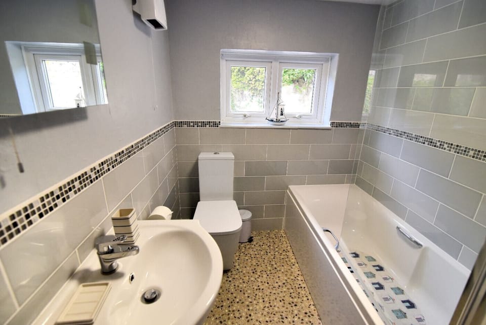 Smugglers Cottage Cottage in East Devon District