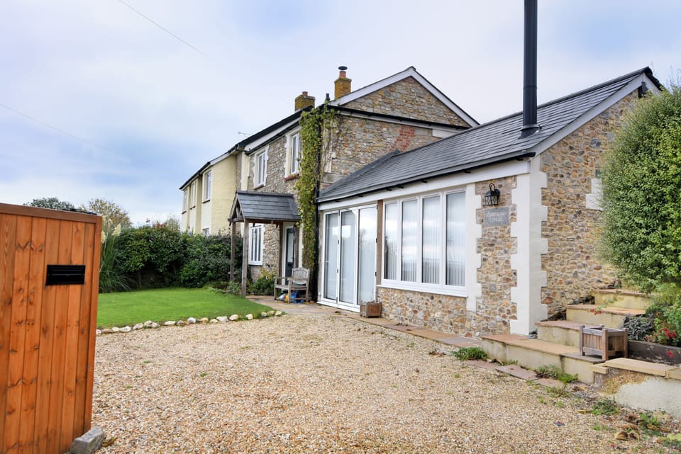 Cottage | Interior
