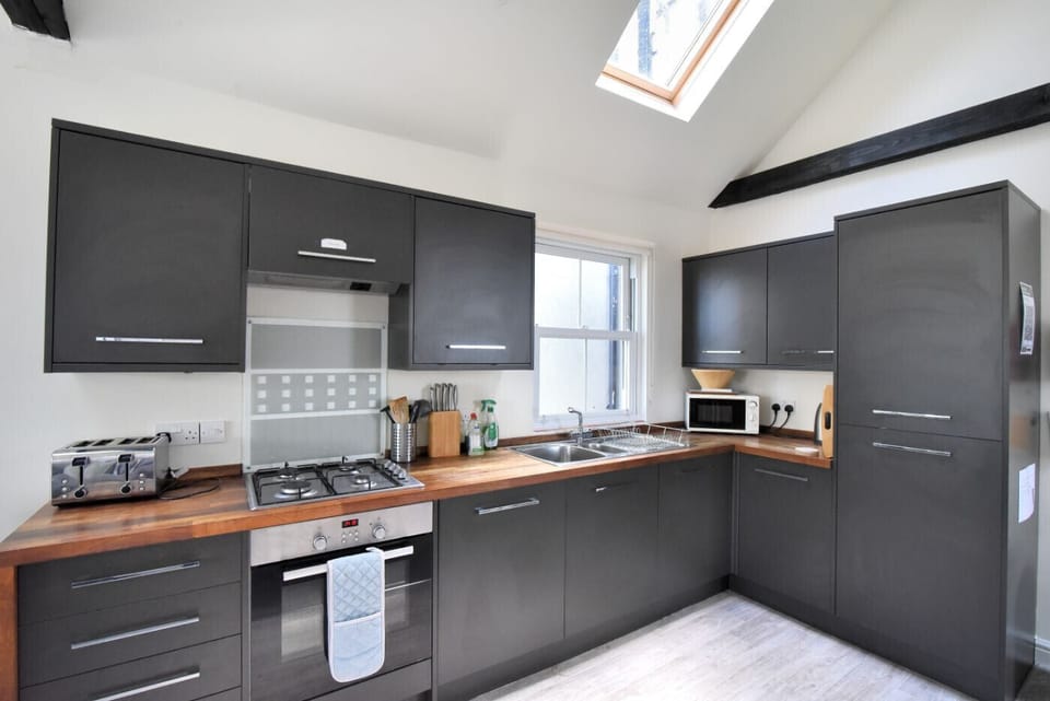 Cottage | Interior