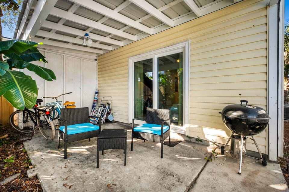 [Patio]
