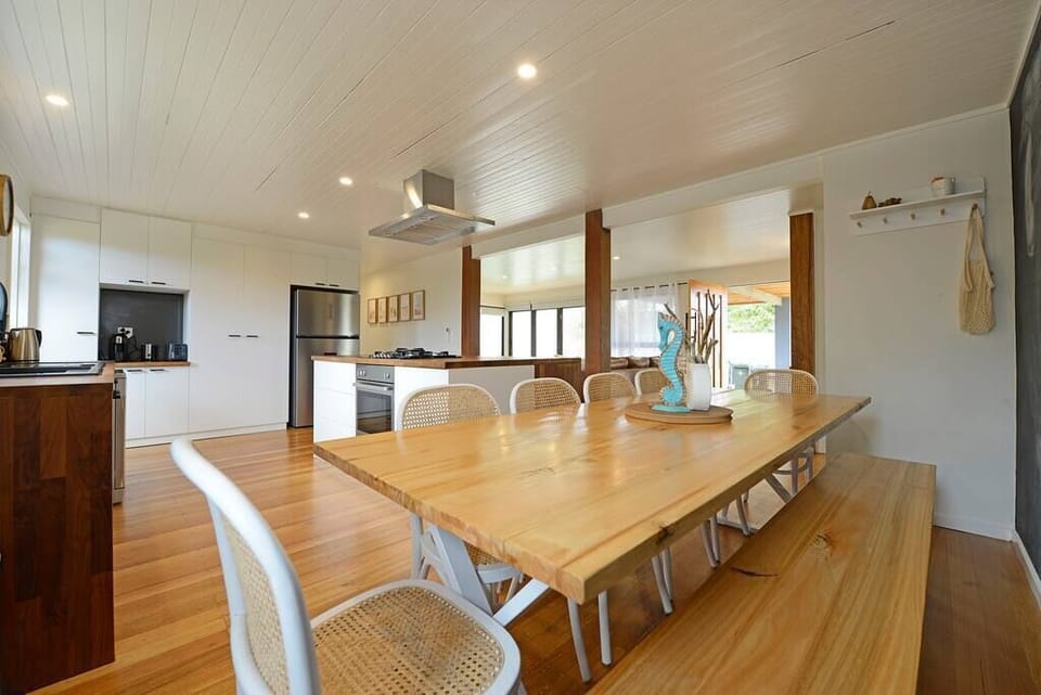 Large dining area with enough seating for 10