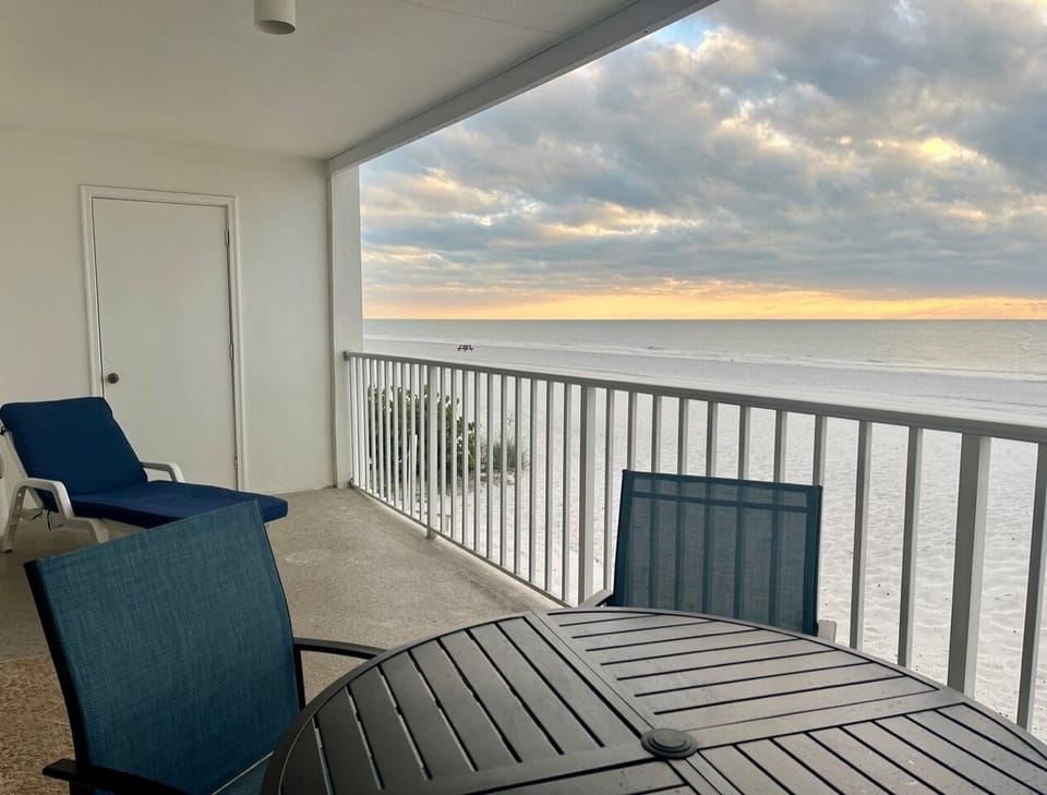 PATIO_SOUTH