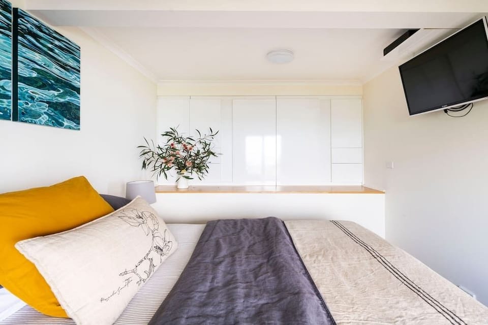 Bedroom (4)