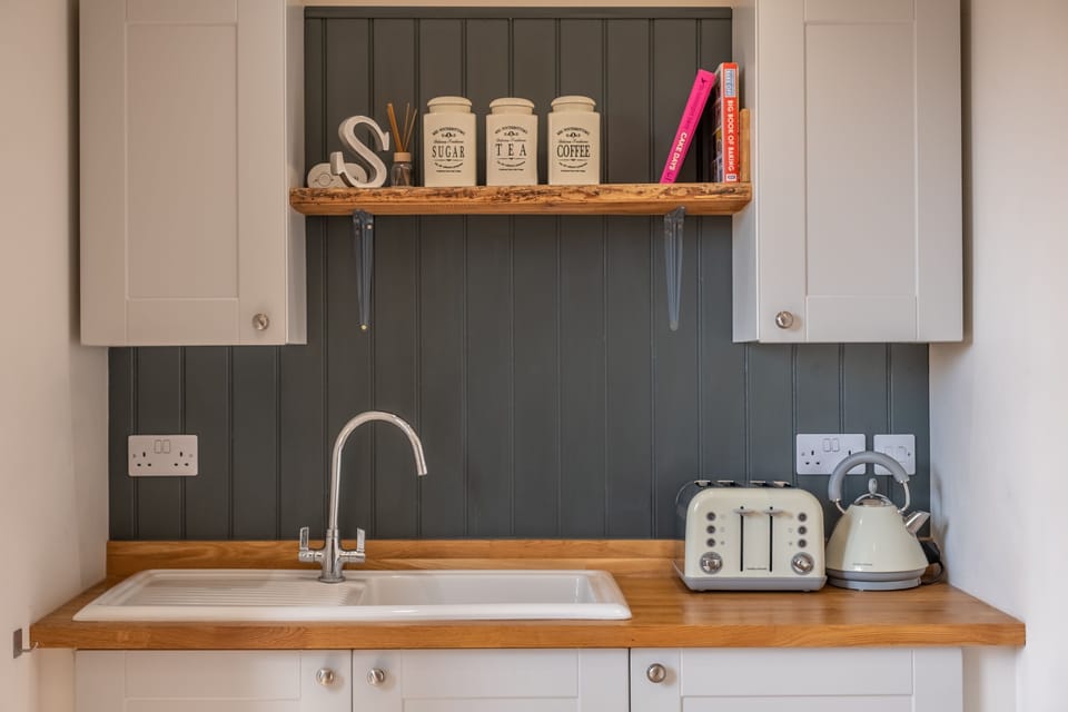 Ground floor: Kitchen detail