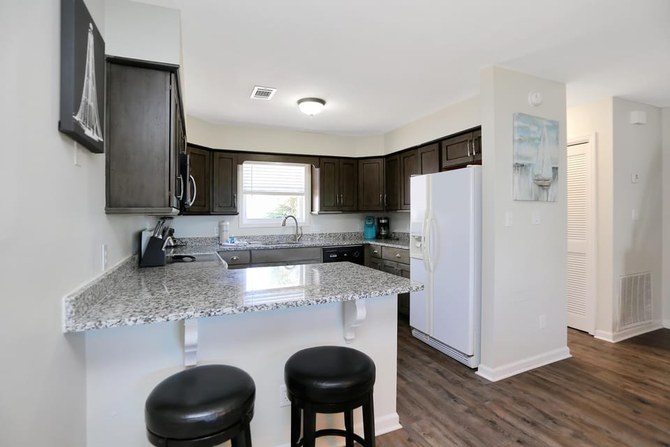 House, Multiple Beds (Barrier Dunes 161 ) | Private kitchen
