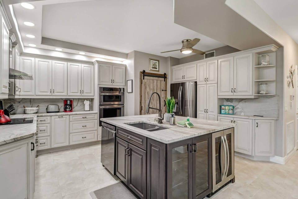 The gorgeous, remodeled kitchen is nothing short of spectacular; fully upgraded, it's a cooks delight!