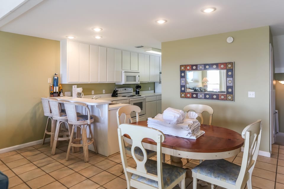House, Multiple Beds (A New Beginning) | Dining