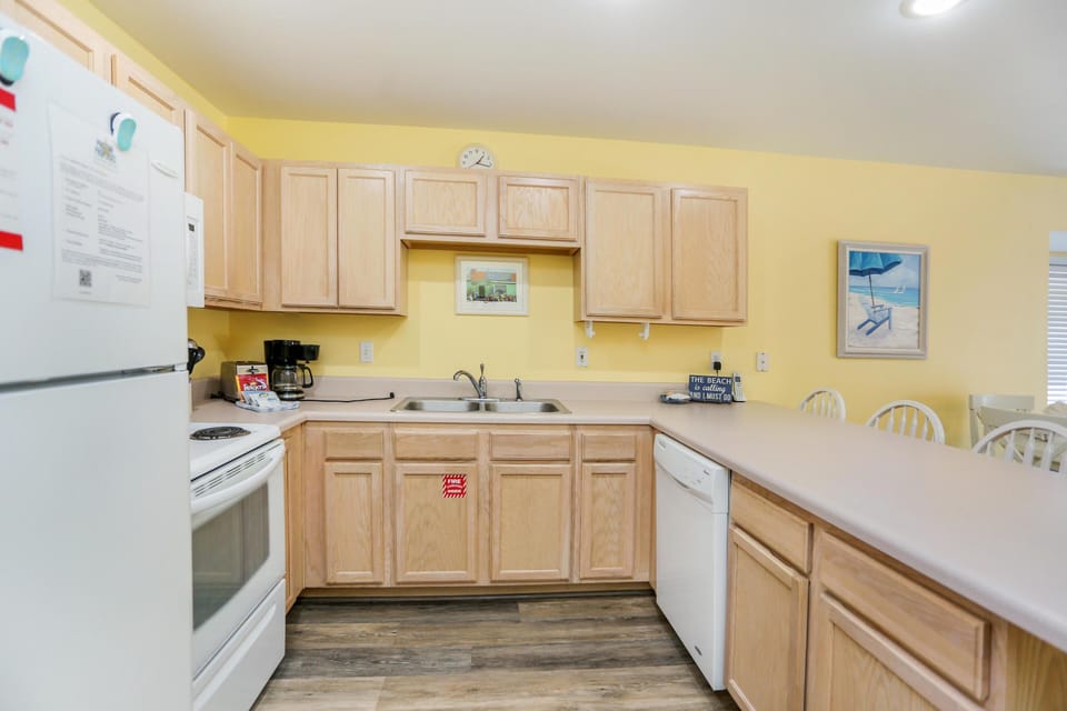 House, Multiple Beds (Barrier Dunes 273 Seahorse) | Private kitchen