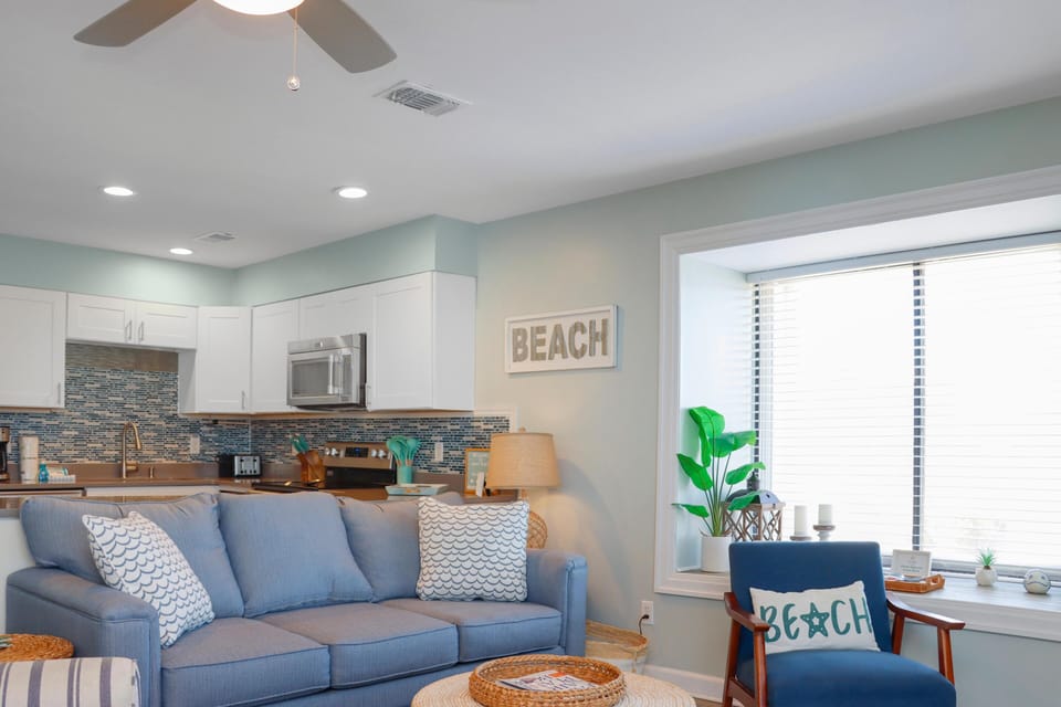 House, Multiple Beds (Barrier Dunes 166  Bay Watch) | Living area