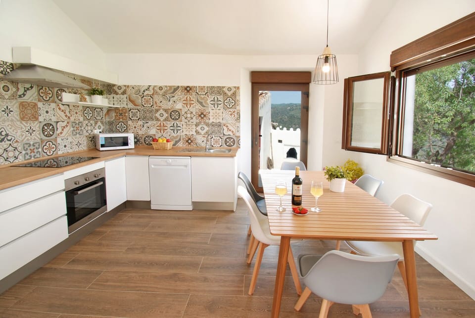 From the kitchen you can enter directly to the pool area. 