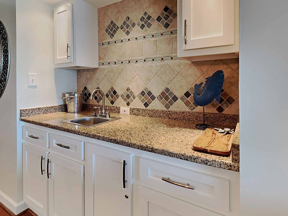 Wet Bar