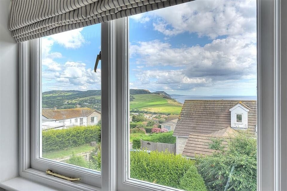 Cottage | 3 bedrooms, individually decorated, individually furnished, free WiFi