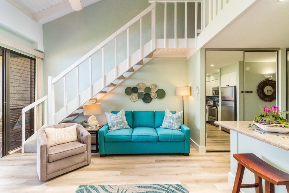 Condo, 2 Bedrooms | Living area | Smart TV