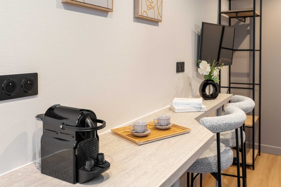 Perfect unwinding space with Netflix included.