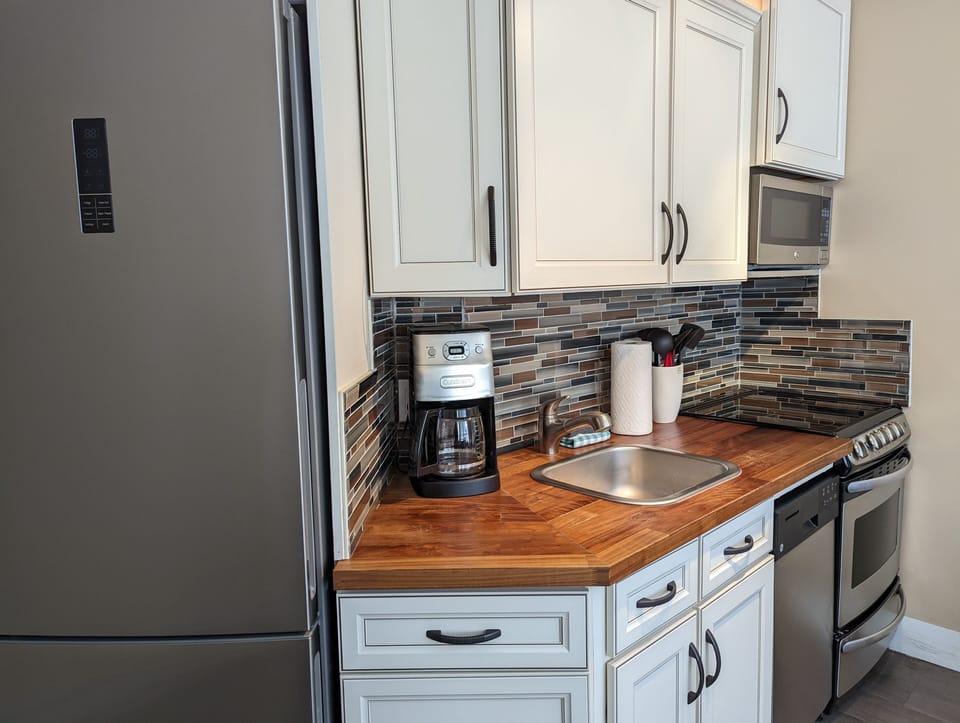 Well-equipped Kitchen