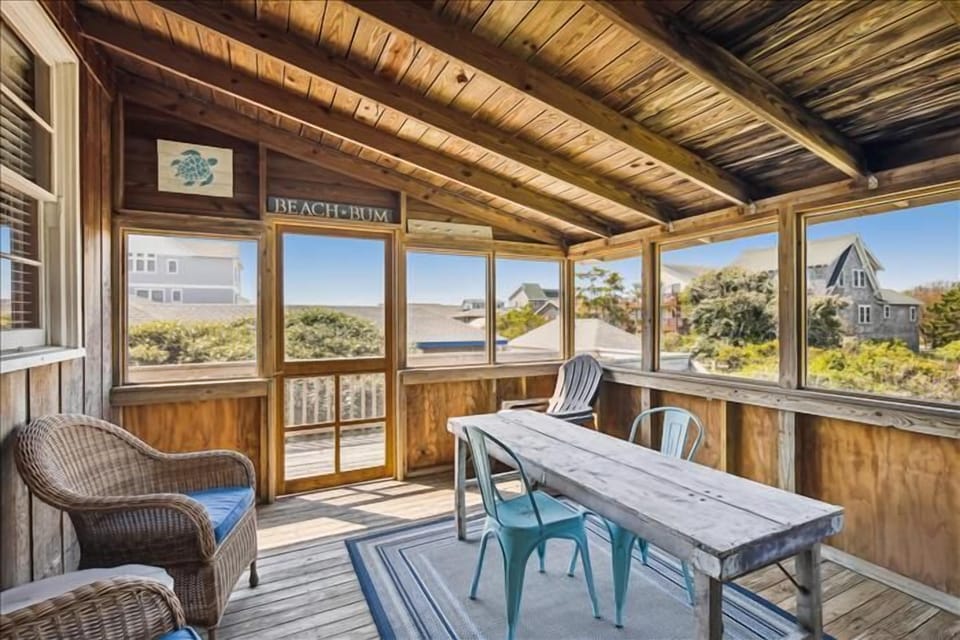 Screened Porch