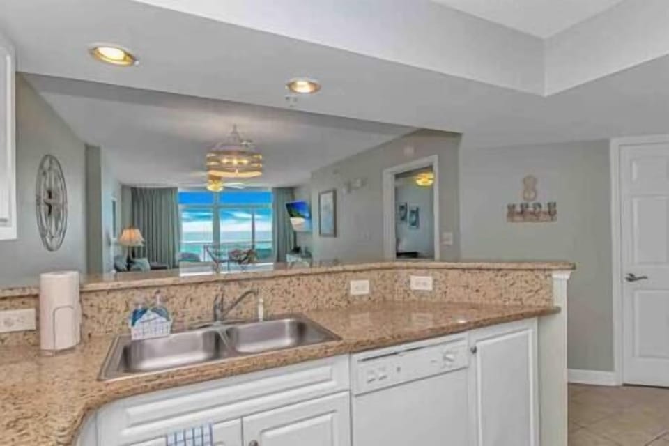 Enjoy the beautiful Oceanfront views from the kitchen/dining area!