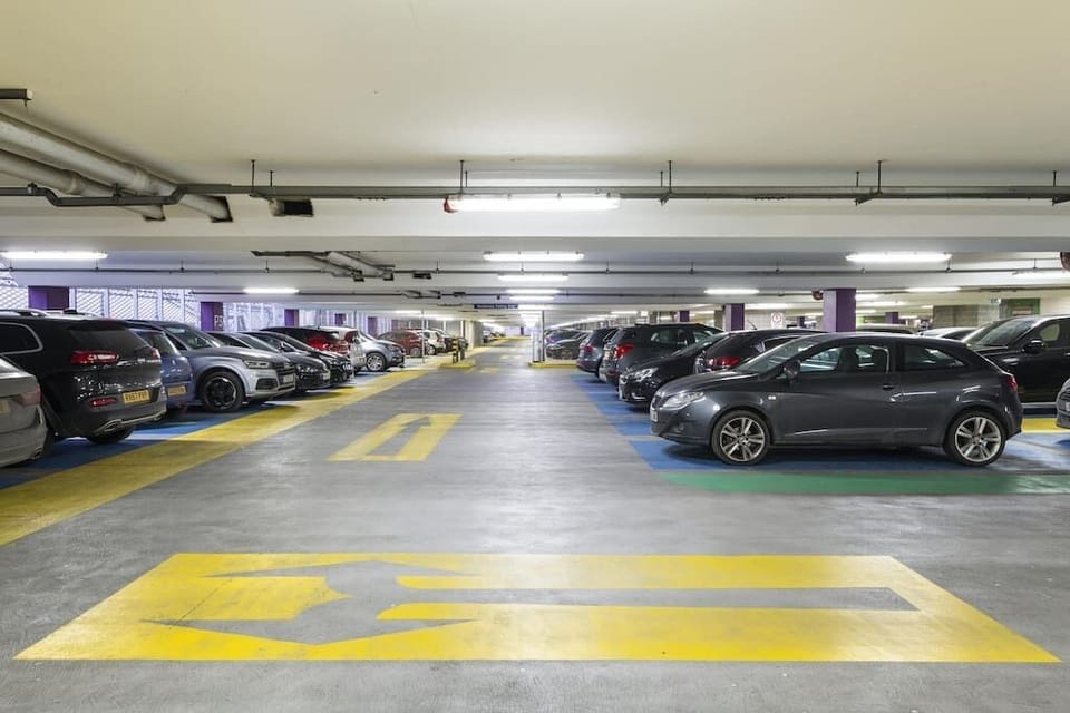 Private and secure parking is available on site.

Multi-storey car park with 2000 spaces.