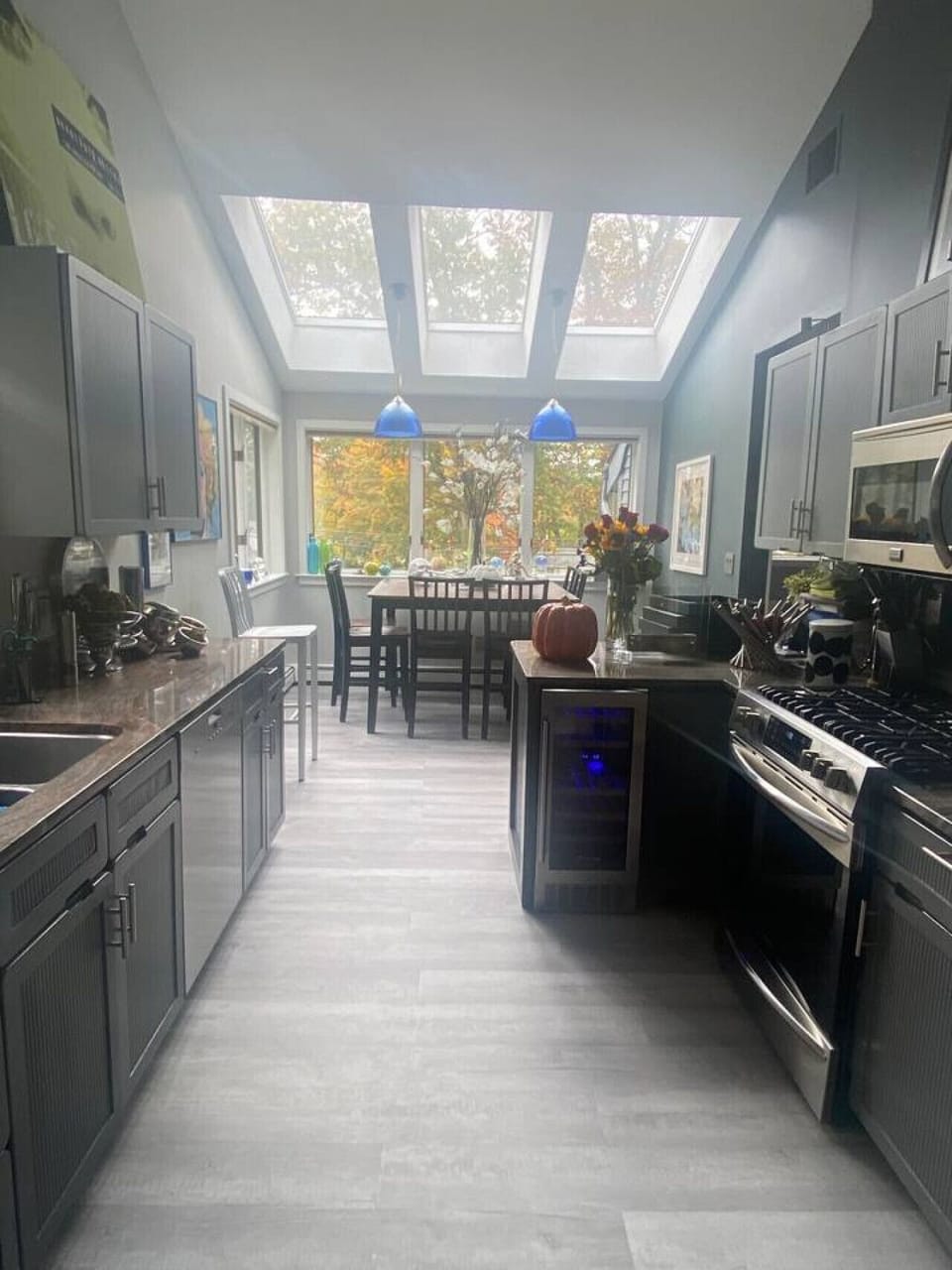 The kitchen is designed for both everyday ease and entertaining, with ample prep space, essential cookware, and a layout that keeps everyone connected. Whether you are making breakfast before the beach or hosting a relaxed dinner at home, it is a comforta
