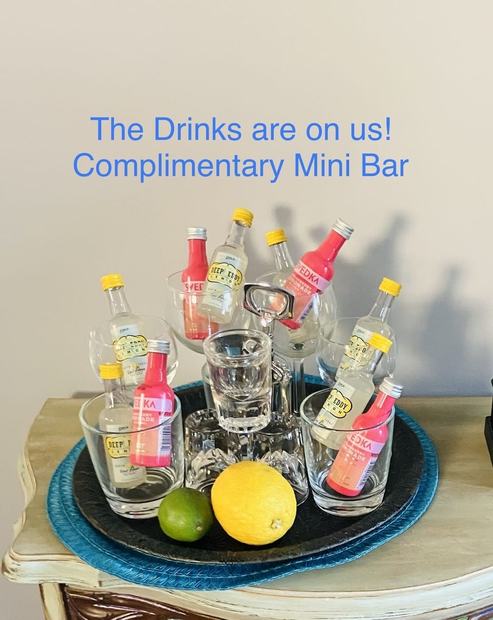 We always leave a complimentary shooter bar. Tailored to you drinking pleasure. 