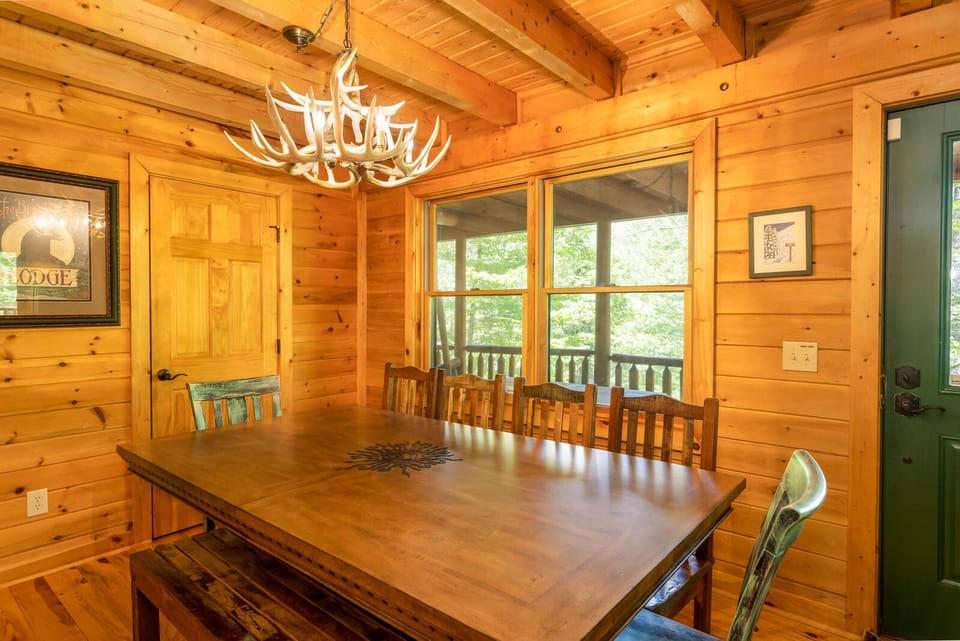 Indoor Dining Table Seats Ten