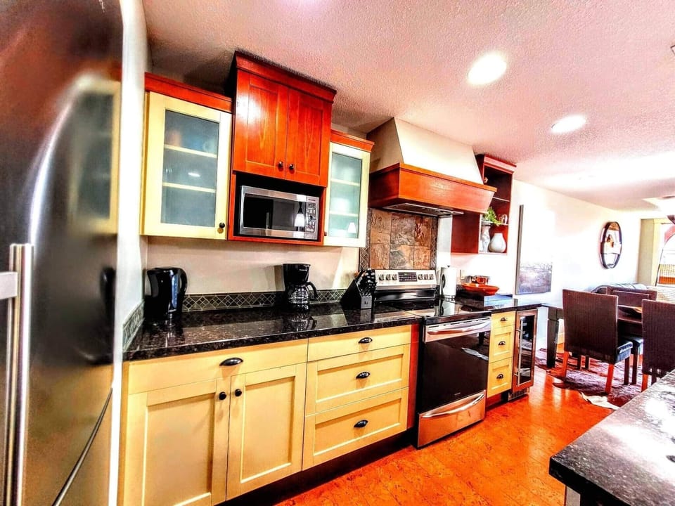 Fully Equipped Kitchen Area