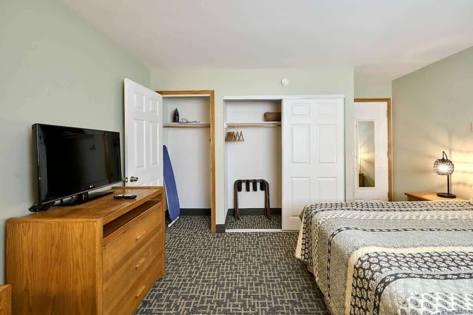 Lots of closet space