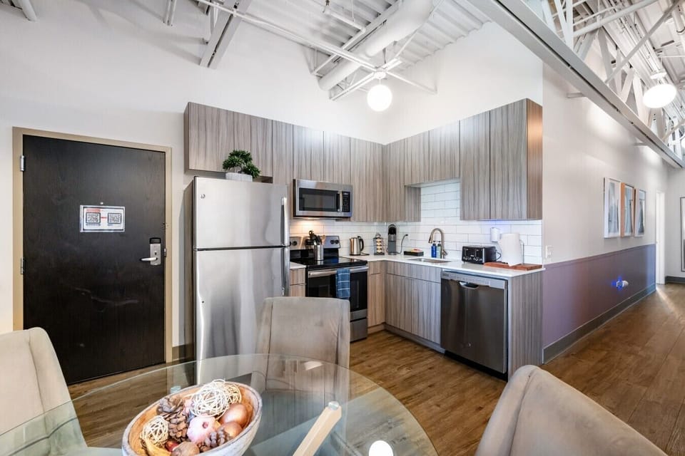 Kitchen wide