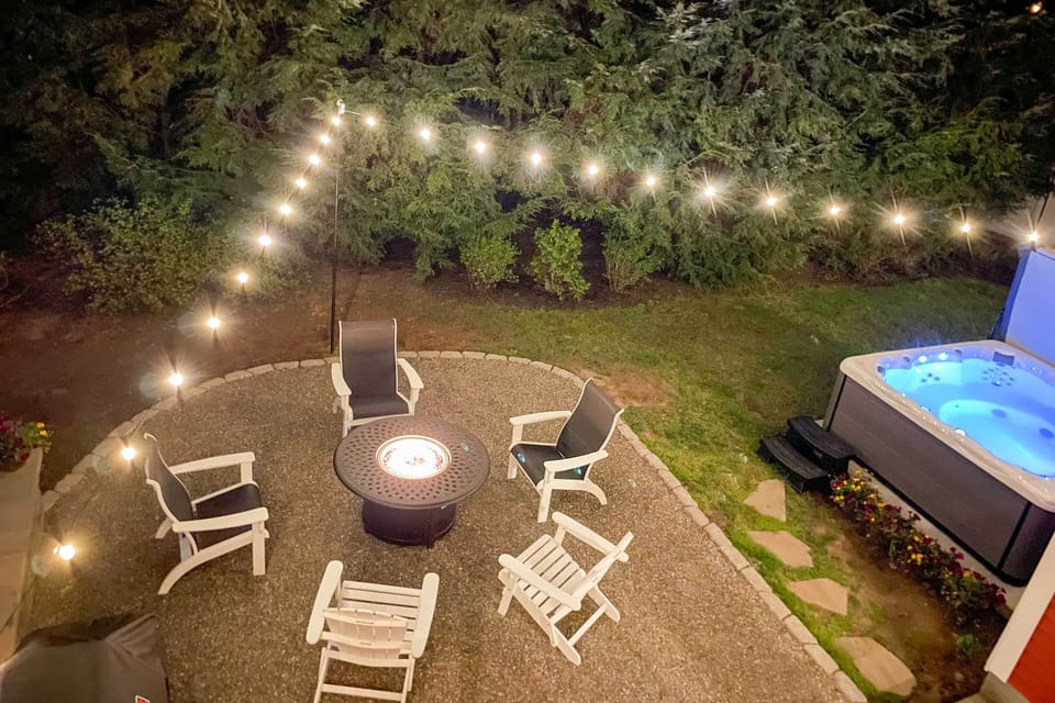 Yard | Private Hot Tub