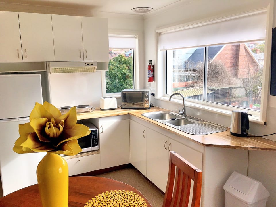 Self-contained Studio Apartment | Private kitchenette | Coffee/tea maker, fridge, microwave, electric kettle