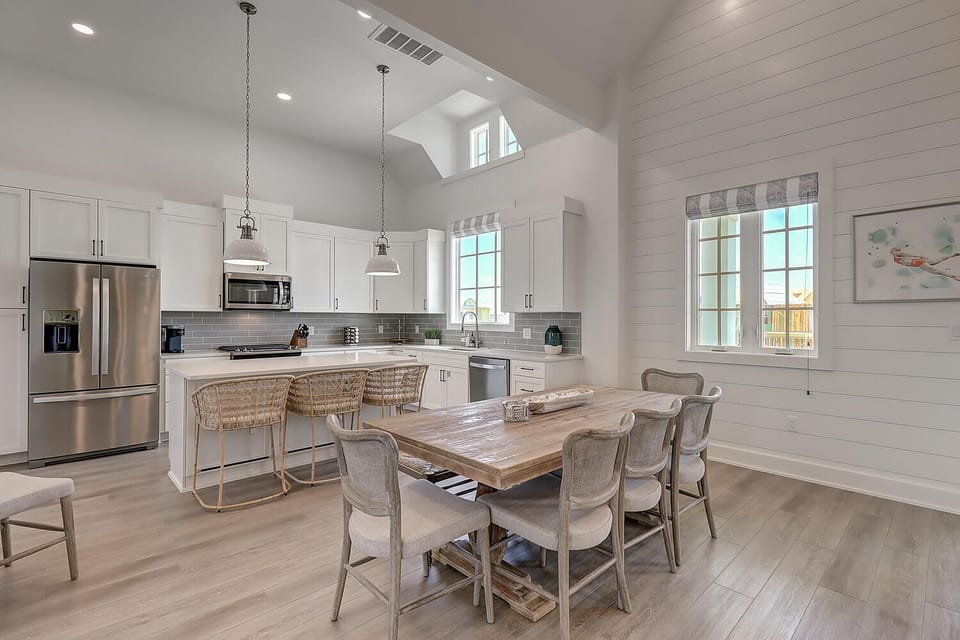 2nd Floor Living Area