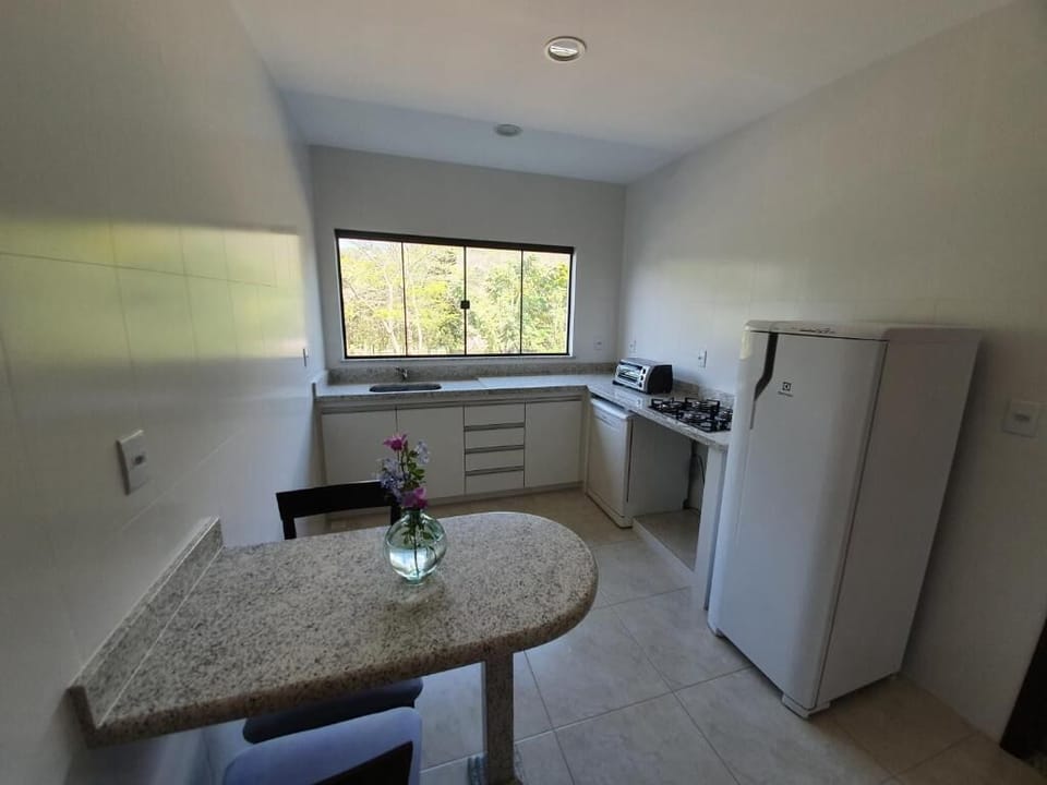 Family Suite | Private kitchen | Highchair