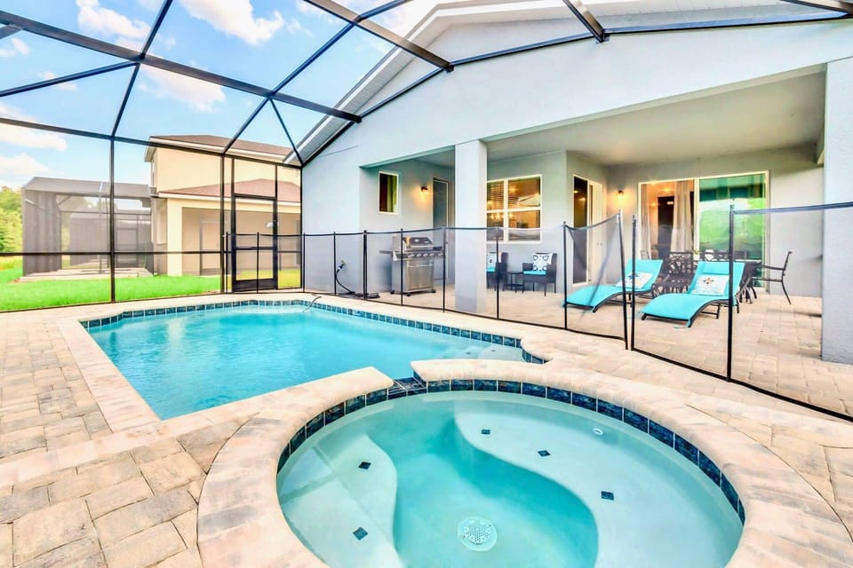 Private Patio with Pool and Hot Tub