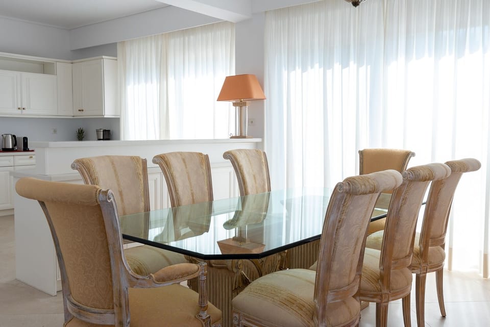 Villa | Dining room