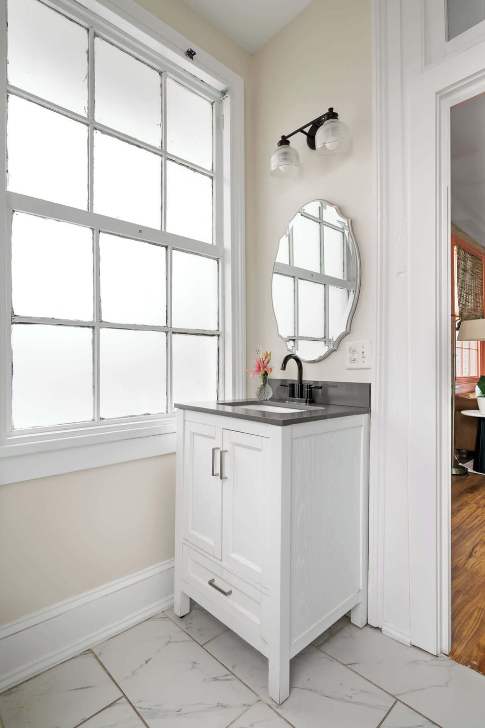 Bathroom 2: Walk-in Shower 