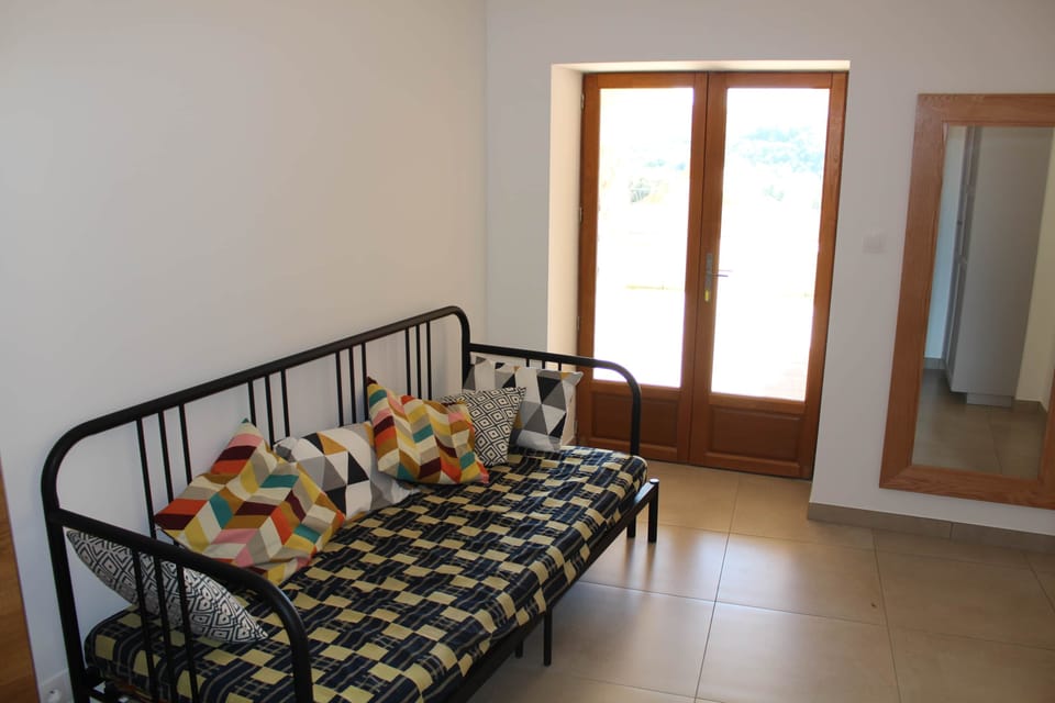 Le Canigou - Entrance Hall