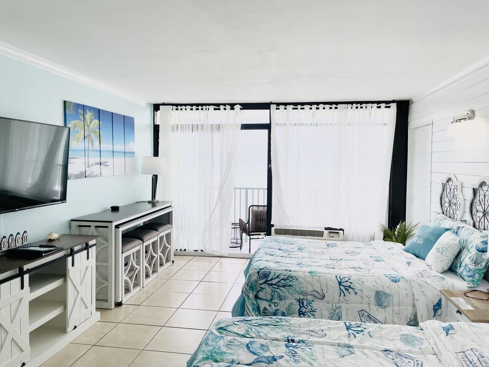 Enjoy the ocean breeze enter the room as you and your family relax