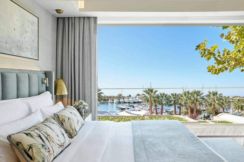 Suite, 1 Bedroom, Pool View (Grand Balcony) | In-room safe, blackout drapes, free cribs/infant beds, free WiFi