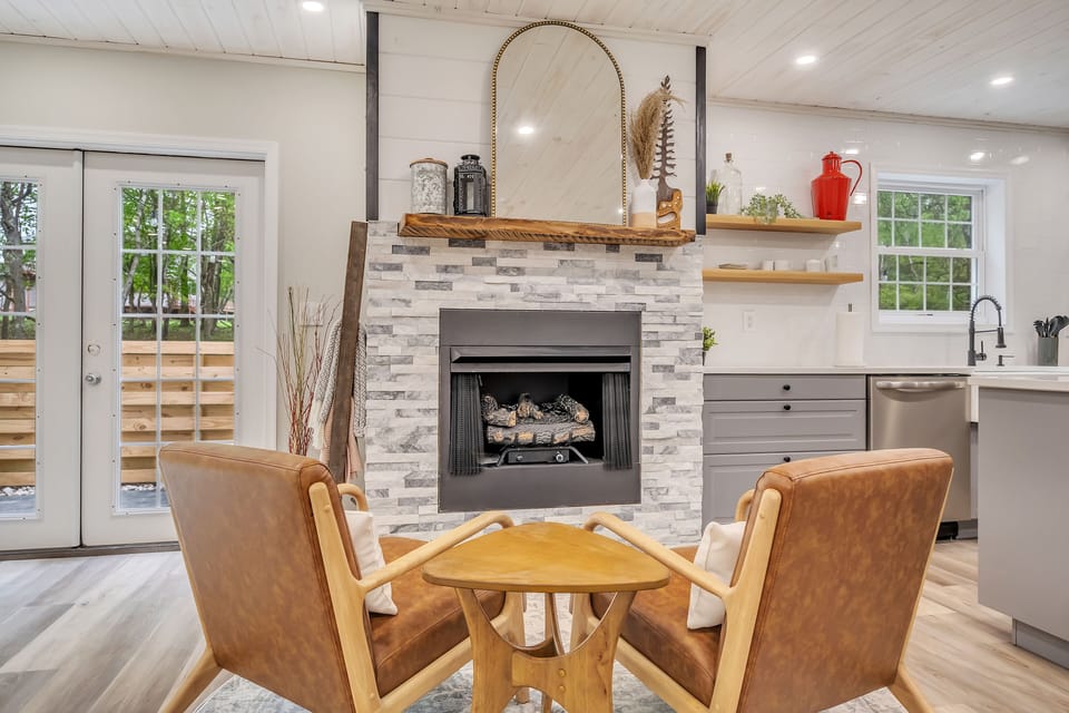 Gas fireplace