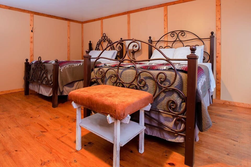 Pillowtop beds, WiFi (free), individually decorated, bed sheets