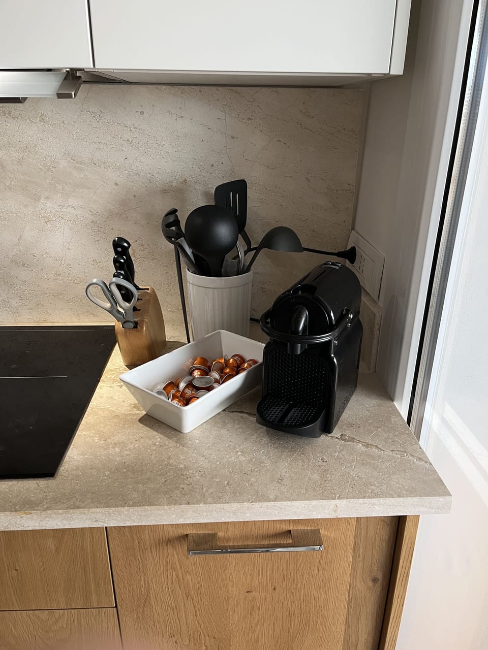 Nespresso machine with coffee capsules included