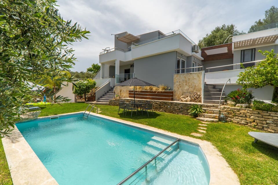 Garden, Outdoor, Pool