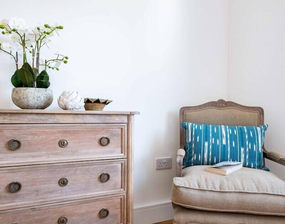 Cottage | 4 bedrooms, individually decorated, individually furnished, free WiFi