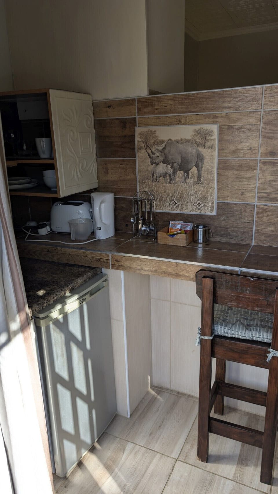 Comfort Double Room | In-room dining
