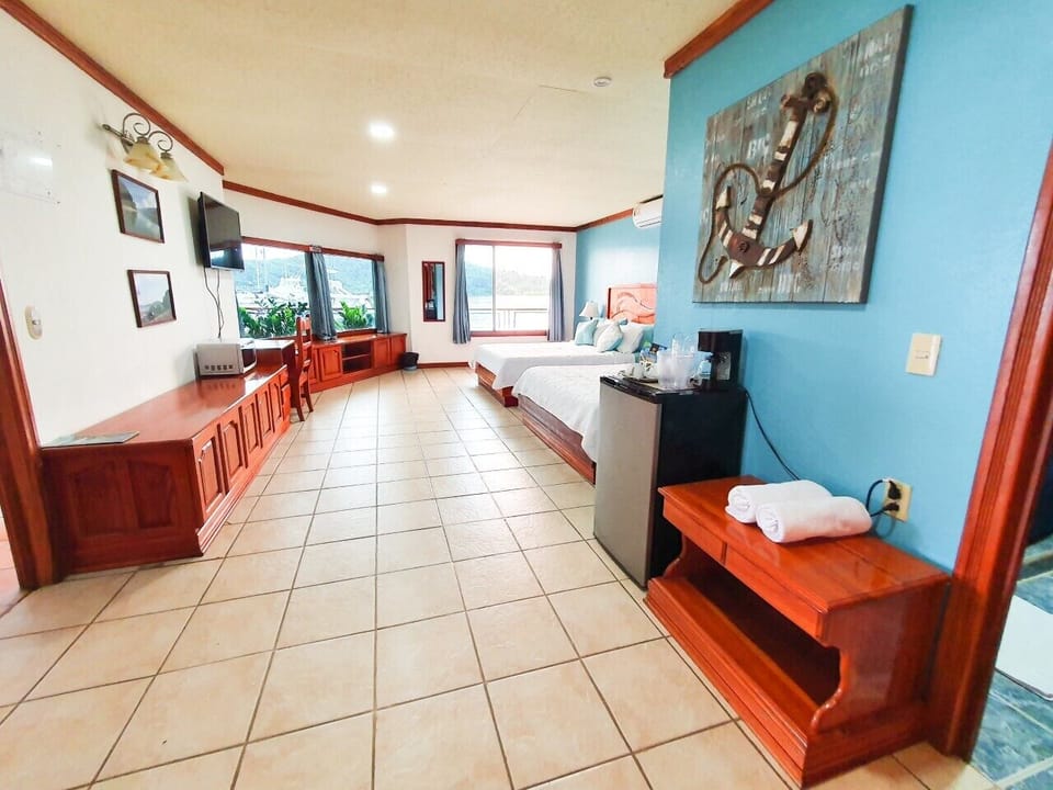 Suite, 2 Queen Beds | Premium bedding, desk, blackout drapes, WiFi